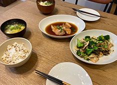 夕食