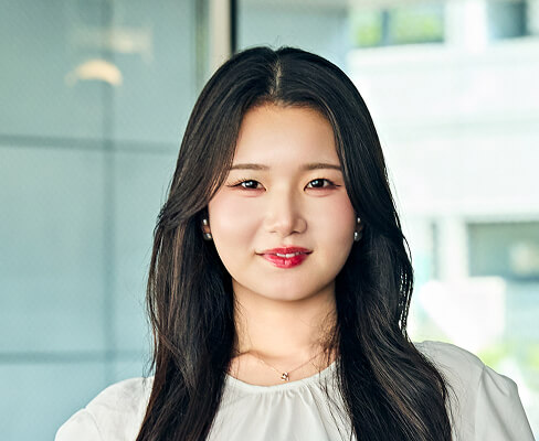INTERVIEW #6